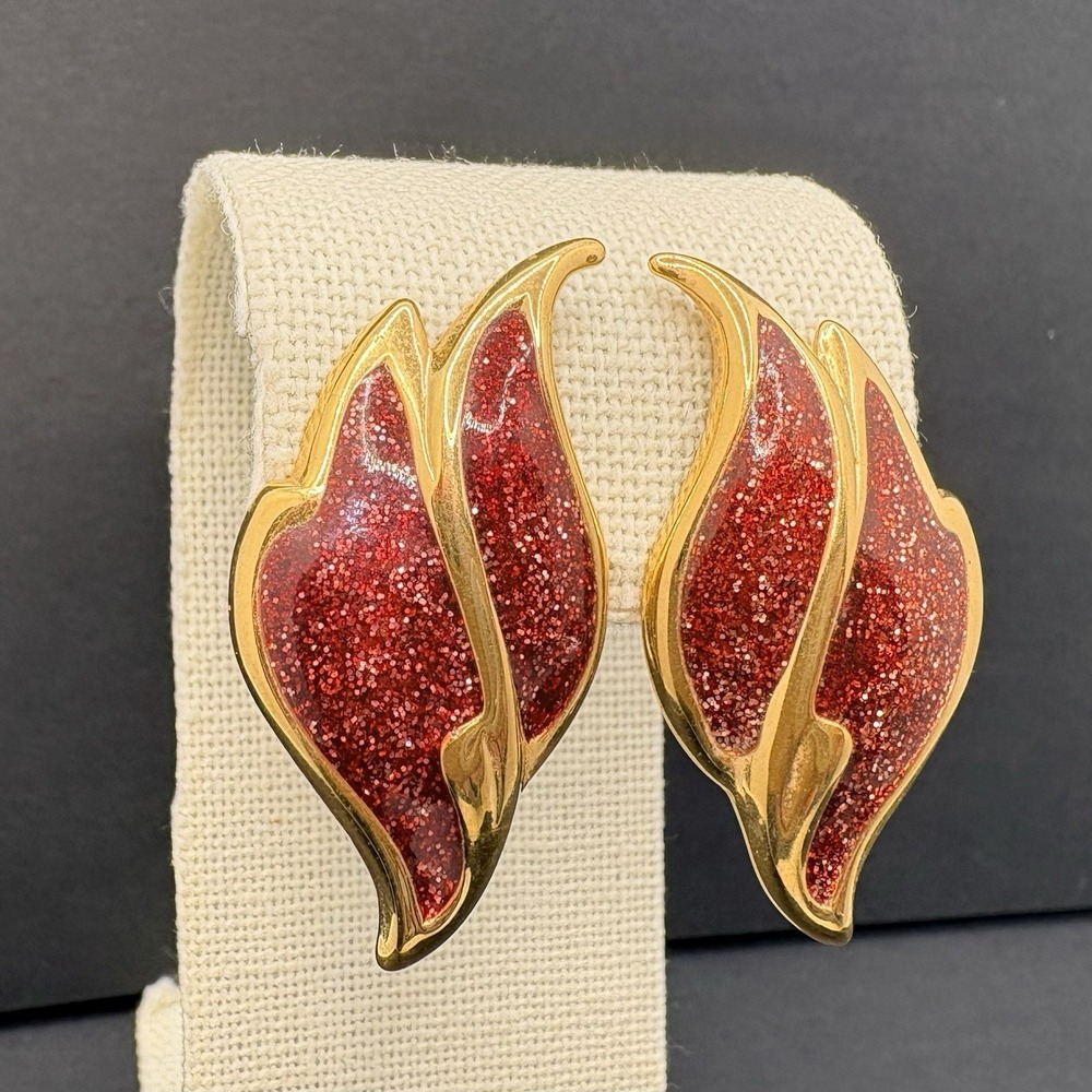 Vintage Avon Glitter Flame Red Enamel Gold Tone Clip On Earrings 1988